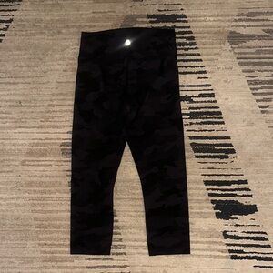 Lululemon Align Pant in the Heritage 365 Camo Deep Coal and Nulu Size 8